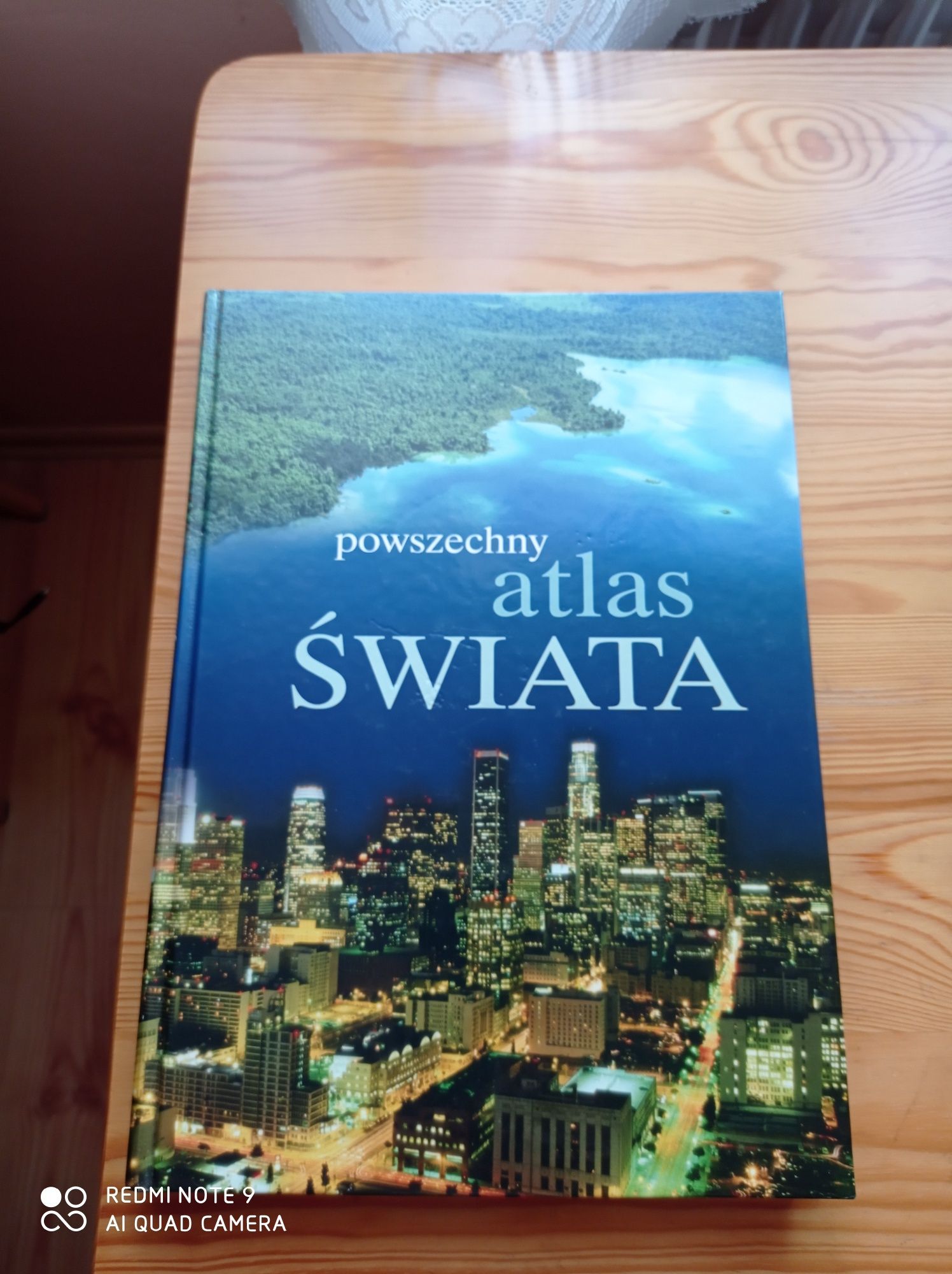 Powszechny atlas świata