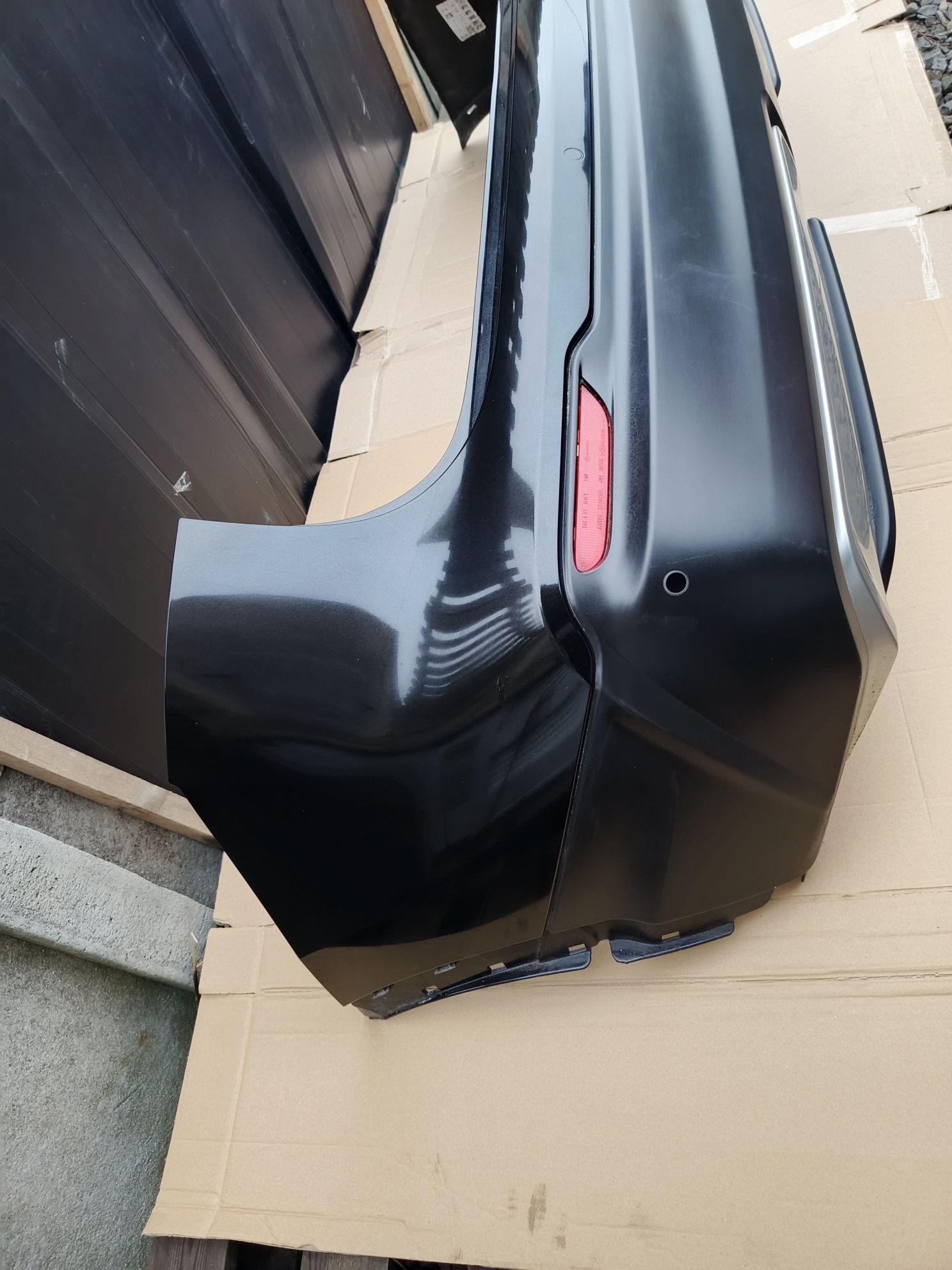 Nissan Qashqai II lift Z11     17- zderzak tylny tył