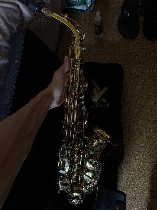 Saxofone Cecilio Altowy