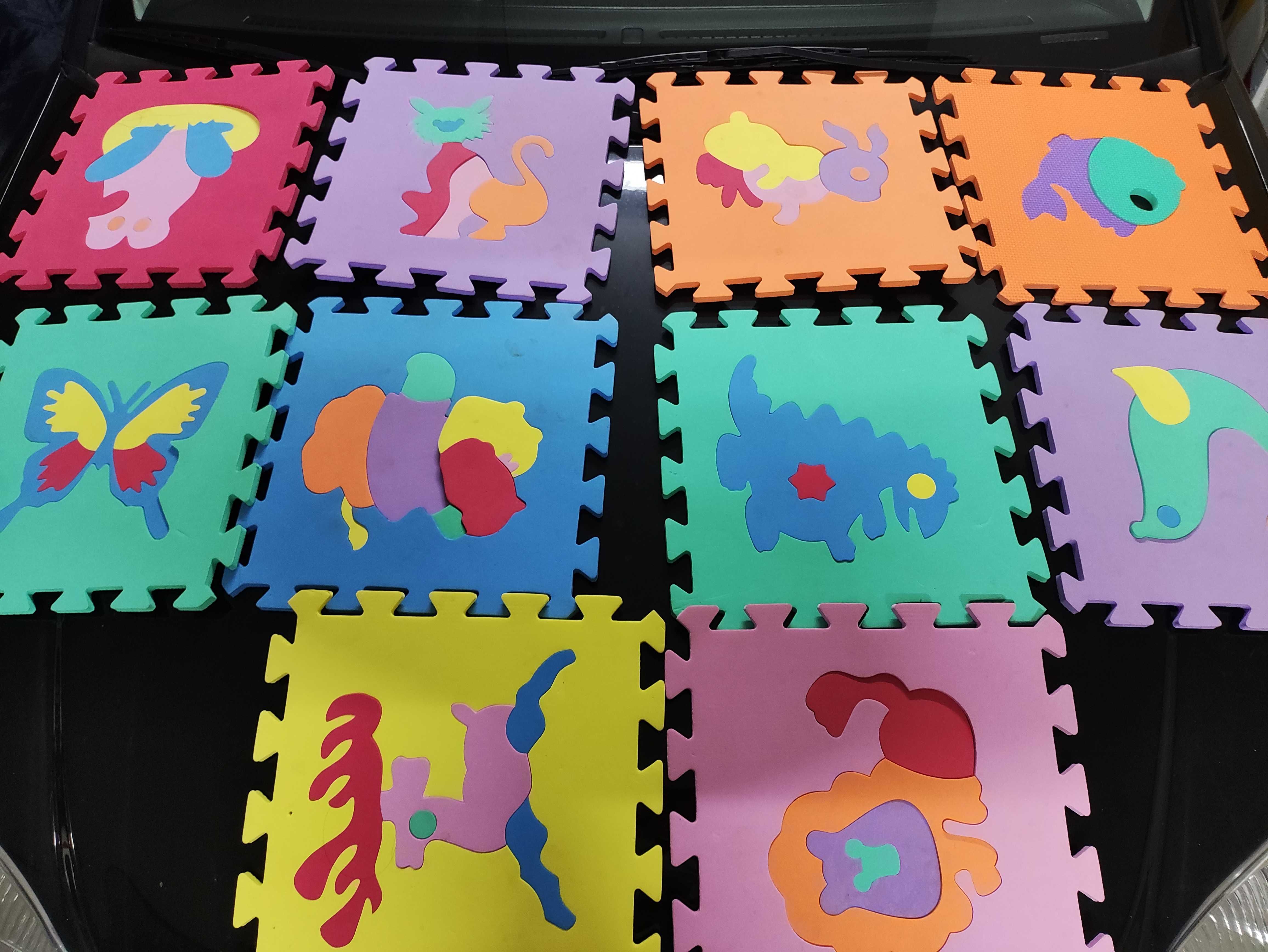 Tapete de borracha infantil com desenho de animais