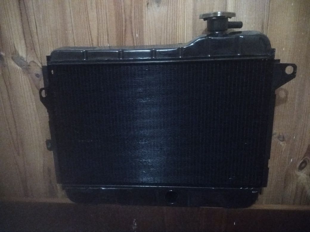 Продам новий оригінальний мідний радіатор на ВАЗ випуску СРСР.