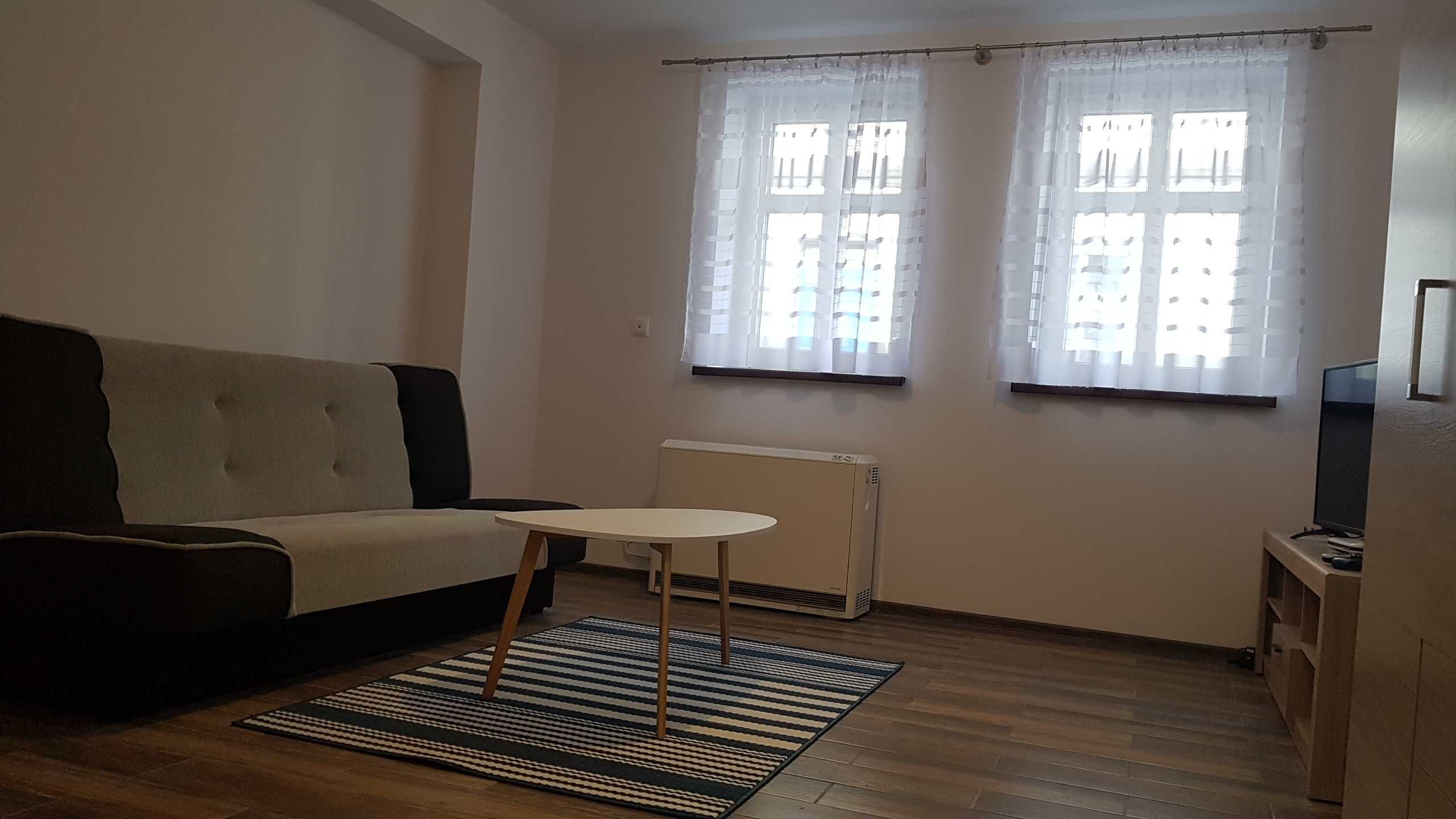 Piękna, umeblowana kawalerka w CENTRUM miasta SzamotułyDOSTĘPNEod15.07