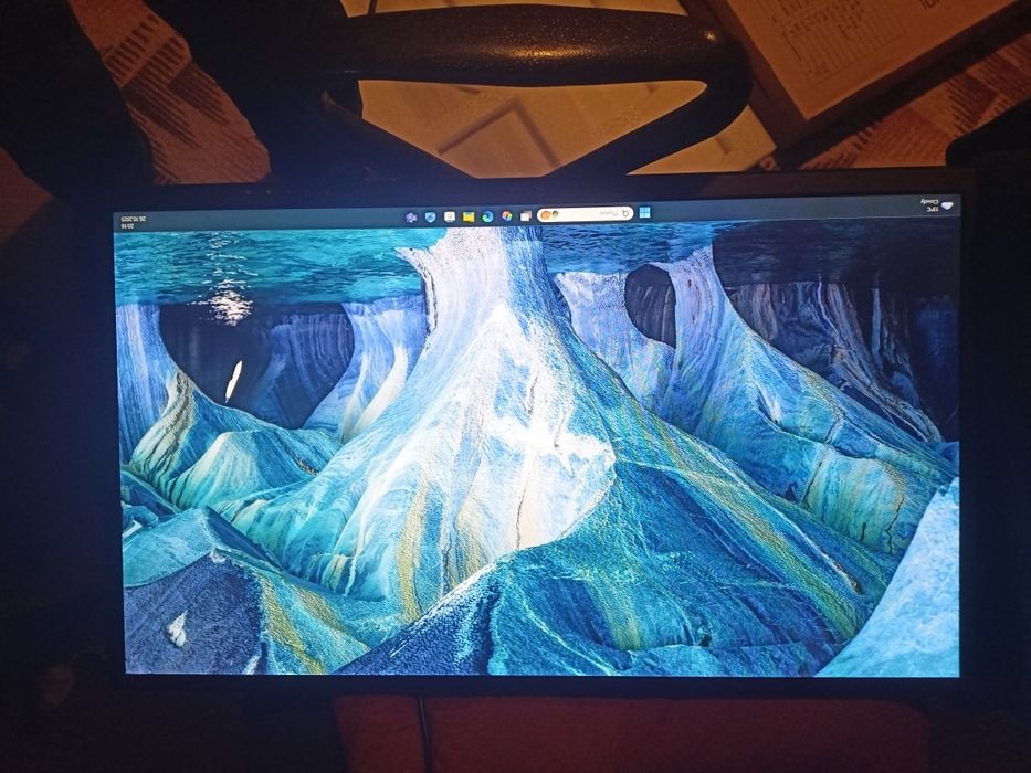 Монитор Qube 144гц игровой как новый