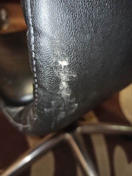 Кресло офисное натуральная кожа