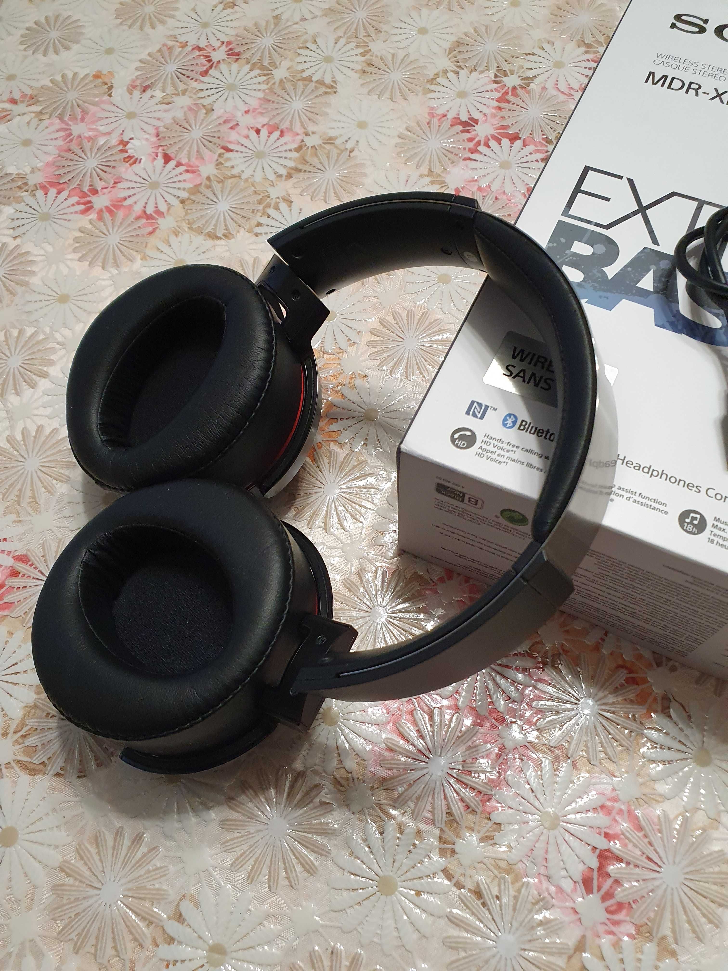 Наушники SONY MDR-XB950B1