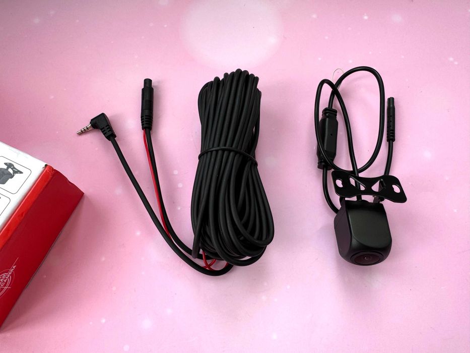 Универсальная камера для видео регистраторов