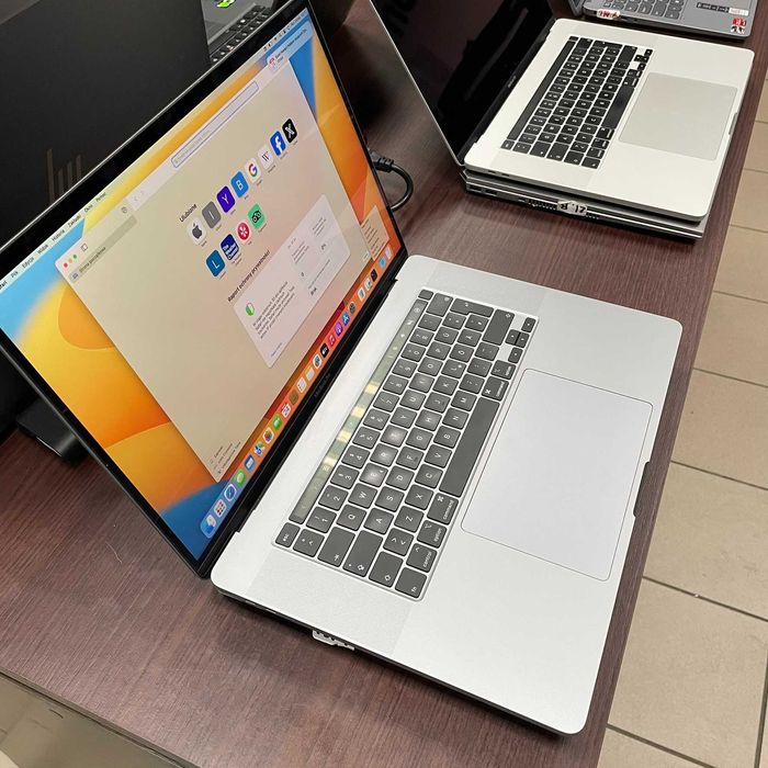 Apple MacBook Pro 16" (A2141) 2019 - I7 9 GEN 32GB , 512 SSD, Klasa A