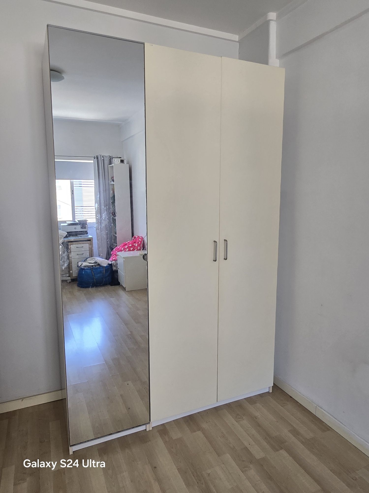 Roupeiro  ikea 3 portas