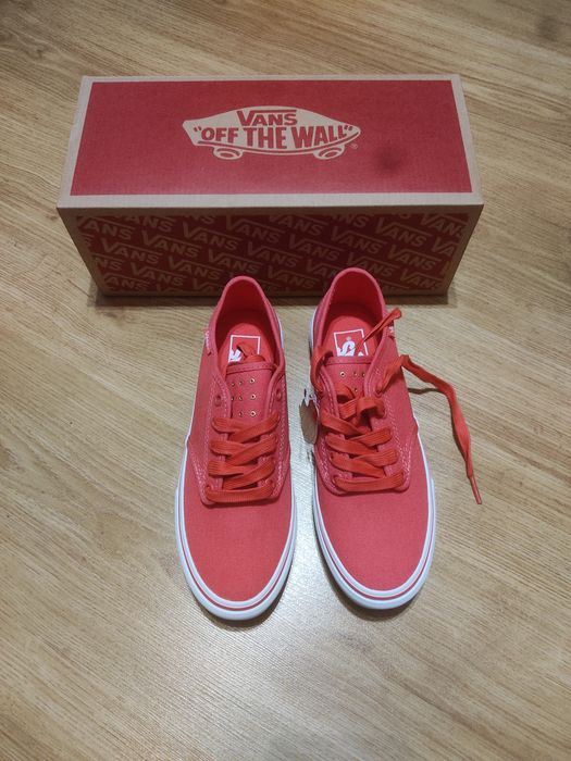 Ténis Vans Camden Stripe