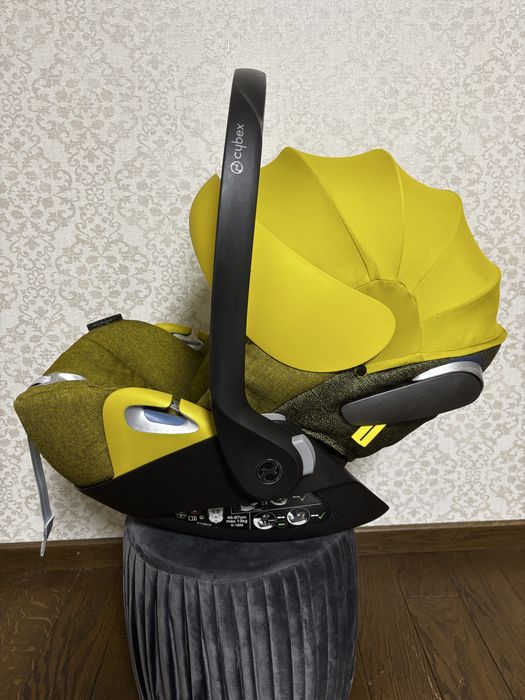 Автокрісло Cybex Cloud Z+ plus Mustard Yellow