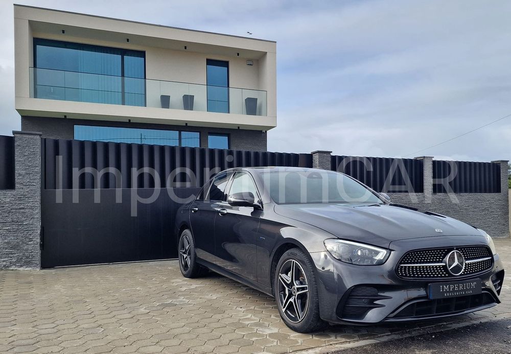 Mercedes-Benz E 300 de 4Matic 9G-TRONIC AMG Line