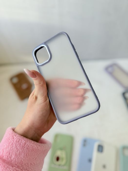 Чохли на Айфон 11