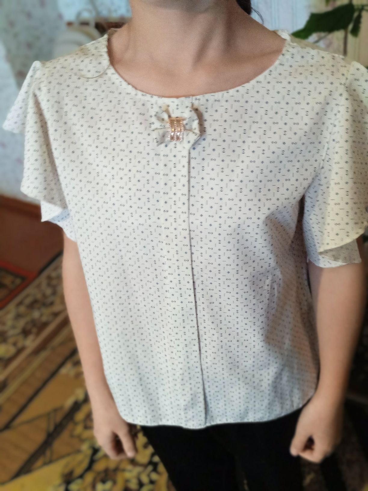 Блузка на дівчинку 10 років