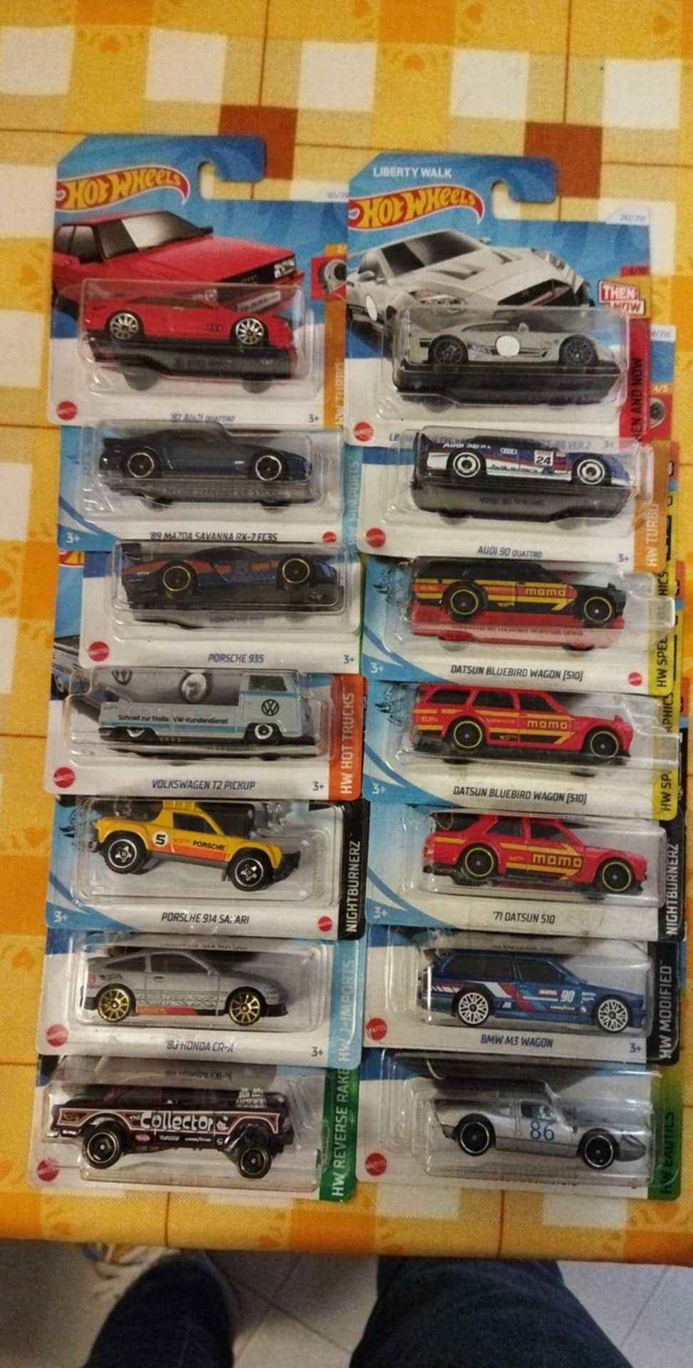 Carrinhos Hotwheels