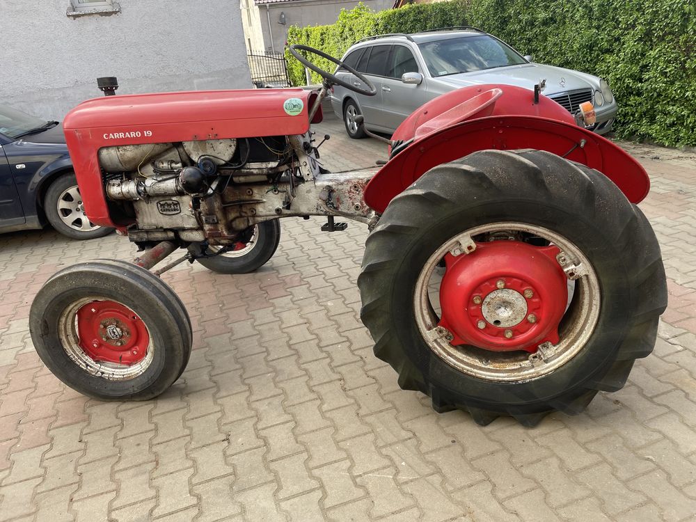 Ciągnik rolniczy, traktor Carraro 19 zabytek