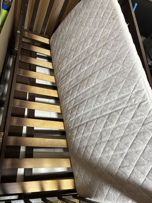 Дитяче ліжко-трансформер