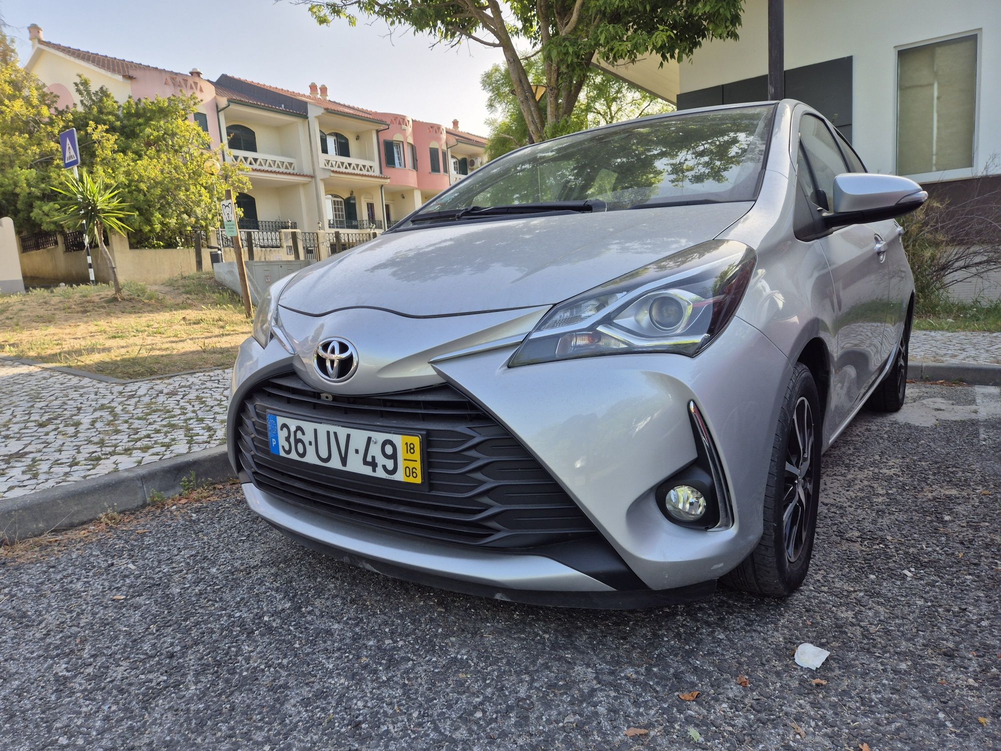 Toyota Yaris 1.0 Novo