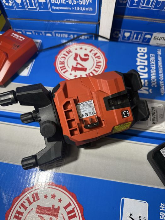 2024 рік Мультилінійний лазерний нівелір Hilti PM 40-MG лазер