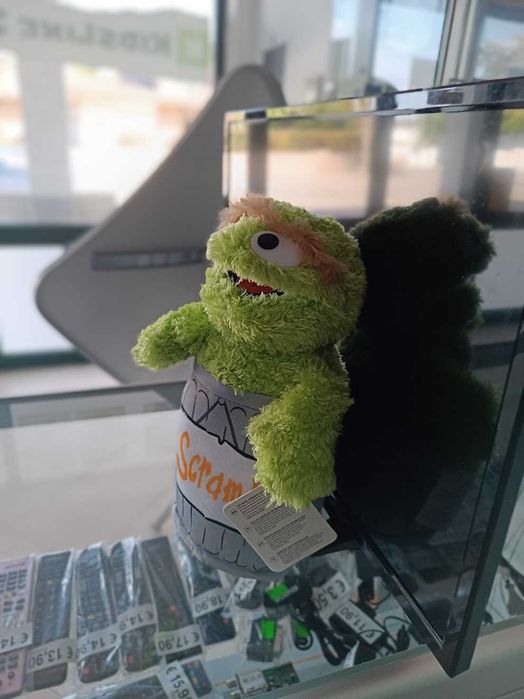 Peluche Rua Sésamo Ferrão 30cm