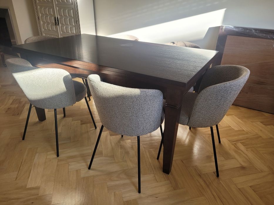 URGENTE - BAIXA DE PRECOI Vendo Mesa sala de Jantar