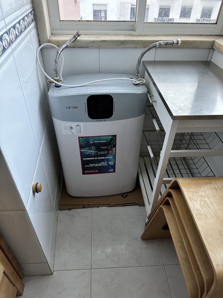 Termoacumulador Ariston novo wifi 50Lt