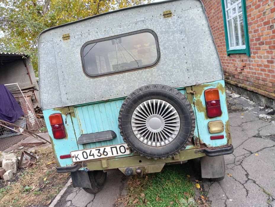 Продам два  ЛуАЗа