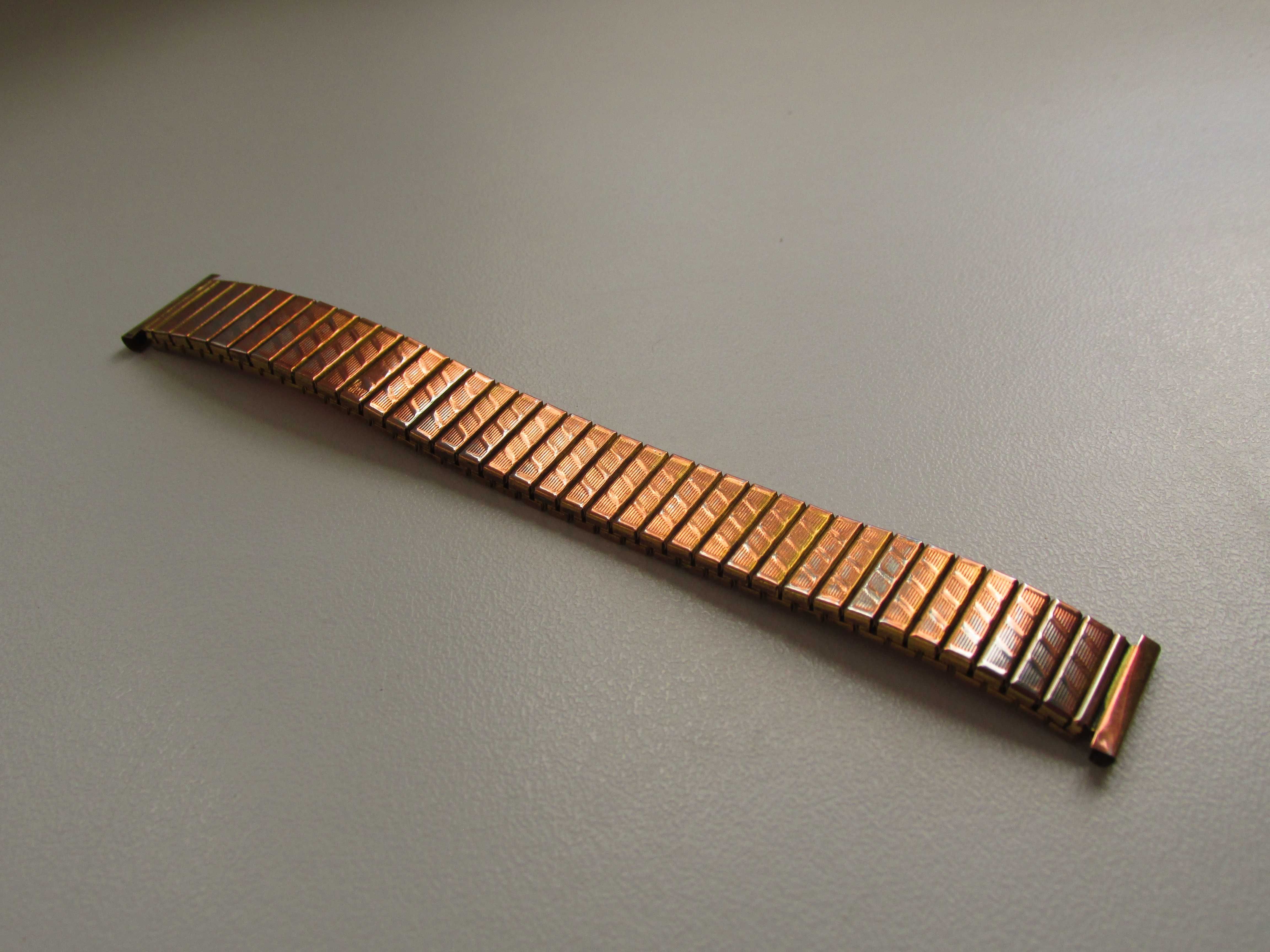 Пружинный металлический браслет для часов