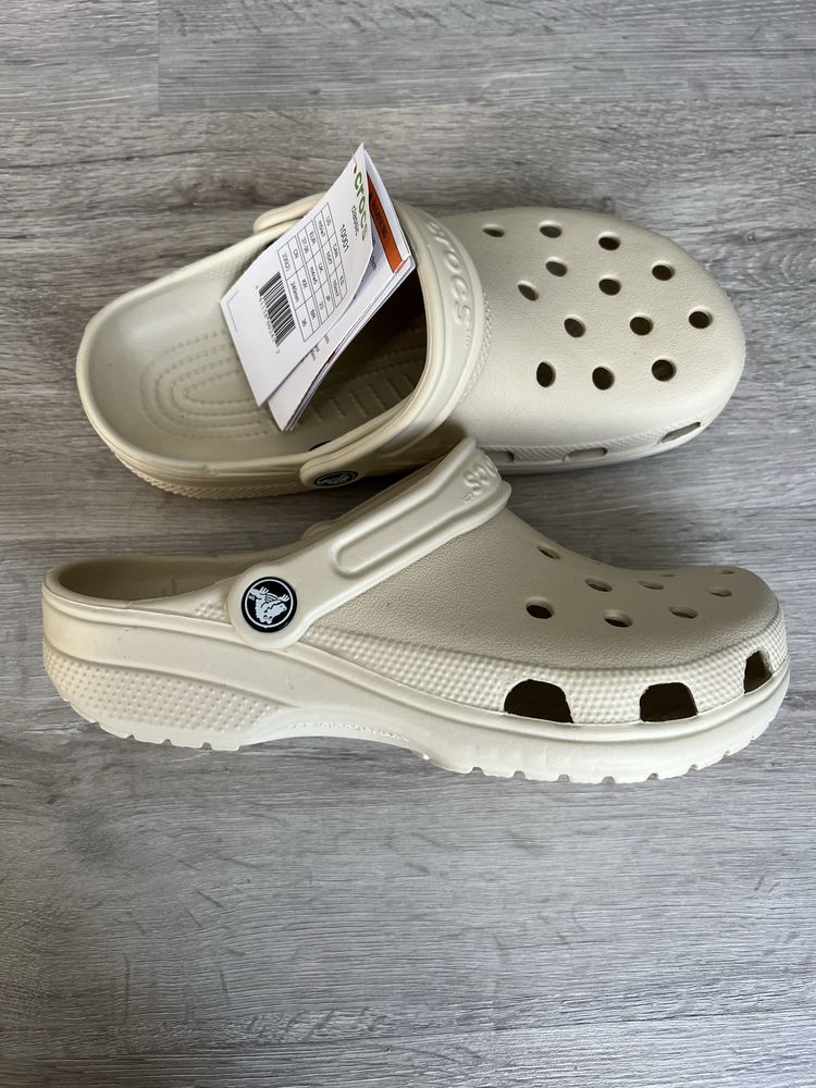 Фірмові Crocs classic, сабо розмір W6,W7,W8,W9