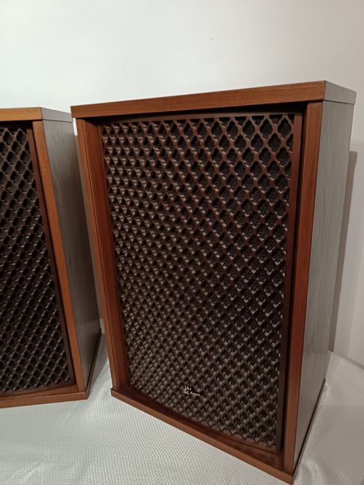 Sansui Sp-2500 zespoły głośnikowe  skutecznośc 100db idealne pod lampę