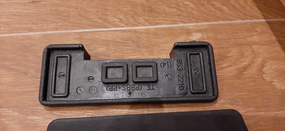 Bagażnik dachowy Thule SlideBar belki 120 cm stopy RapidSystem 754 Kit