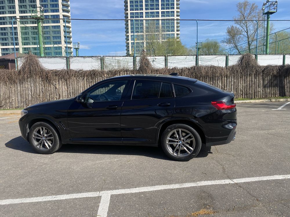 Продам авто BMW X4