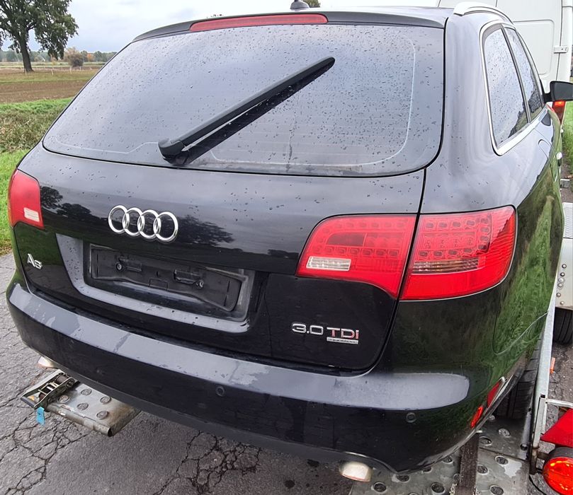 ZDERZAK TYLNY czarny tył AUDI A6 C6 2.7tdi 3.0tdi 2008r Kombi LZ9Y