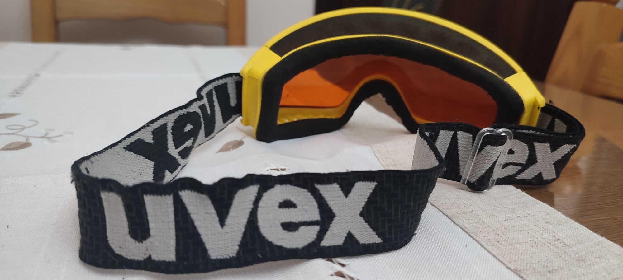 Гірськолижна маска UVEX