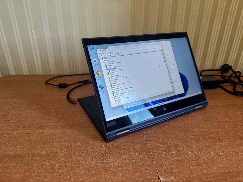 Ноутбук Lenobo X390Yoga core i5 8gen сенсорний