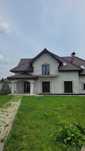 р Продається новий 2-поверховий будинок з гаражем у затишному районі