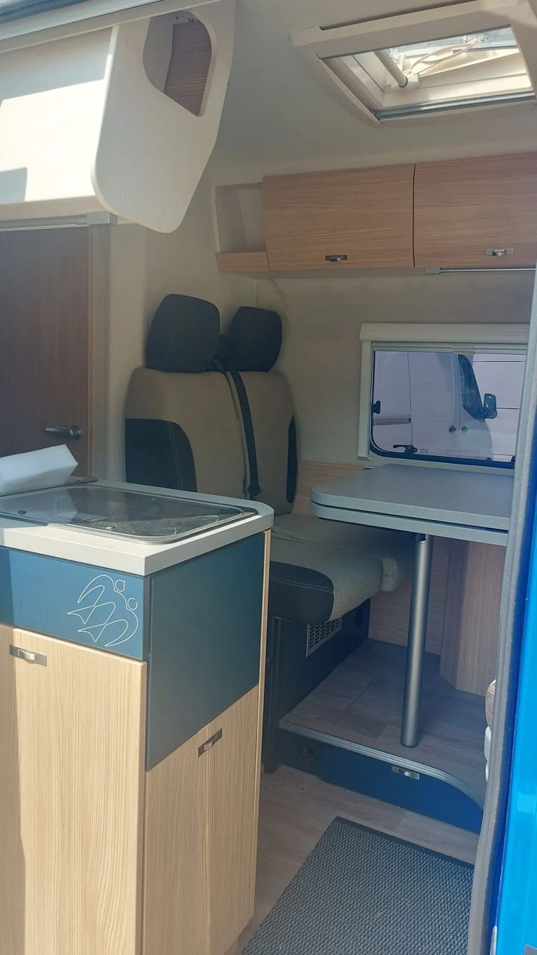 Fiat Ducato  KAMPER Świeżo sprowadzony z Niemiec! Delikatnie uszkodzony, jeżdżący!