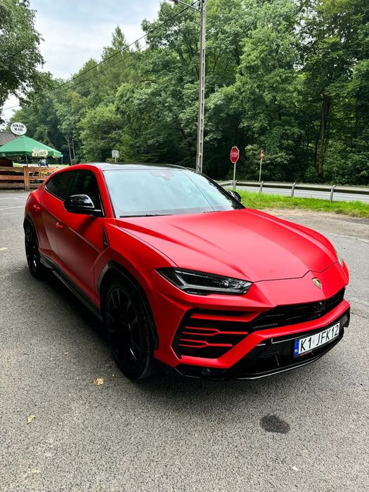 Lamborghini Urus Lamborghini URUS Czerwony mat - Faktura