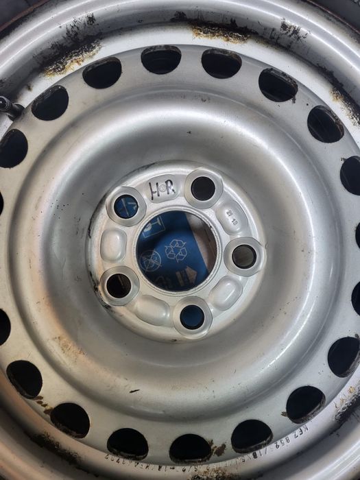 Зимові шини з дисками 195/65 R15 “Taurus Winter”