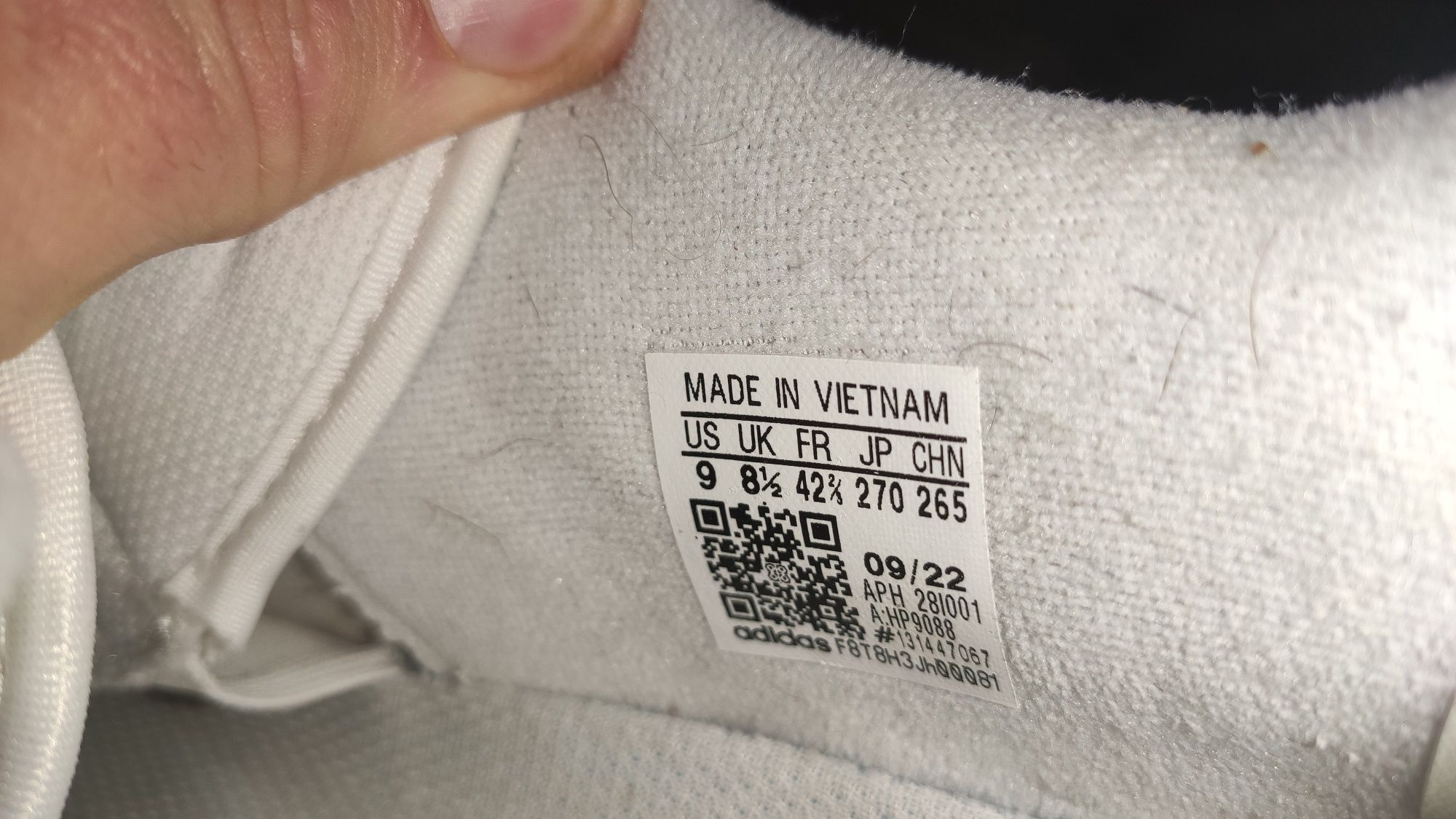 Чоловічі Кросівки Adidas Forum 84 Low.Розмір 42.5