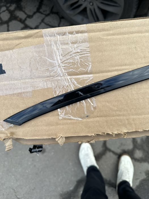 Acura RDX 2019 молдинг на водійську дверку 72465-TJB-A11