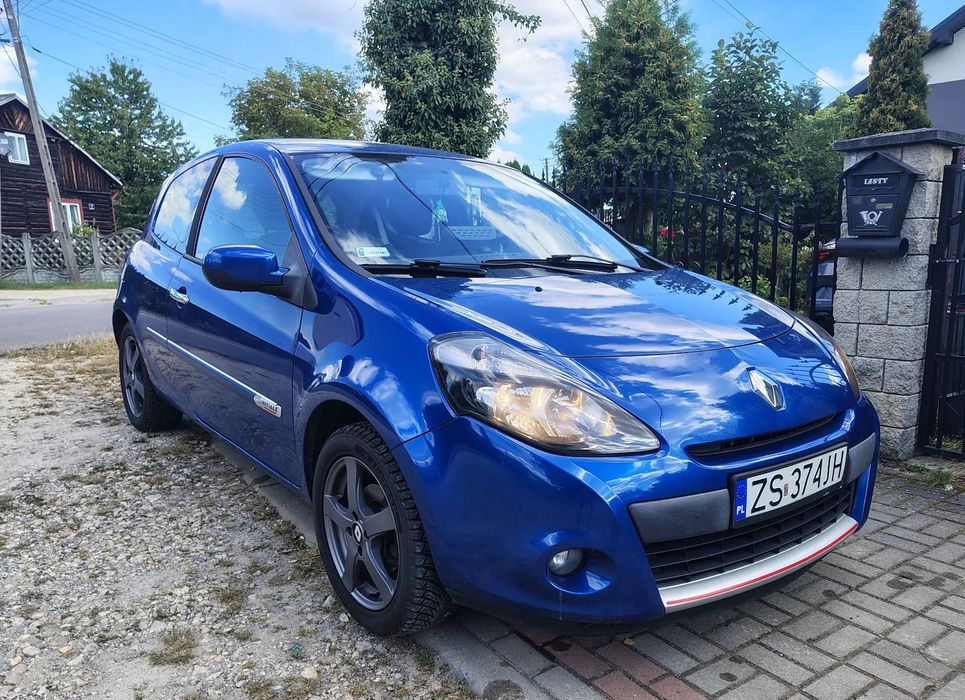 Renault Clio Renault Clio III 1.2 benzyna 2011 rok