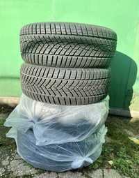 Goodyear UltraGrip Performance SUV Gen-1 235/45 R20