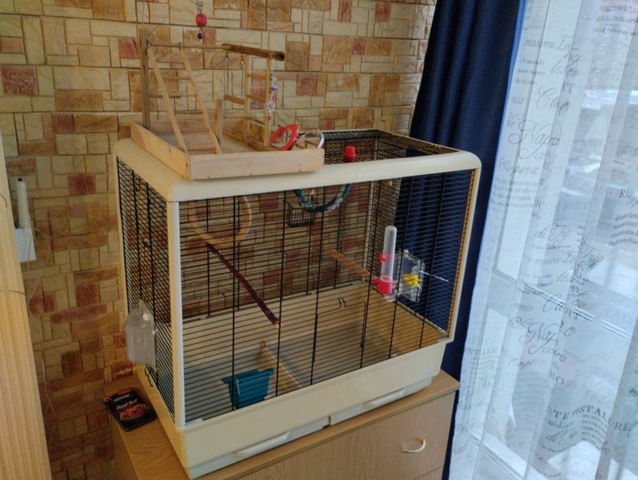 Велика клітка Ferplast Piano 5  для хвилястих папуг та малих птахів