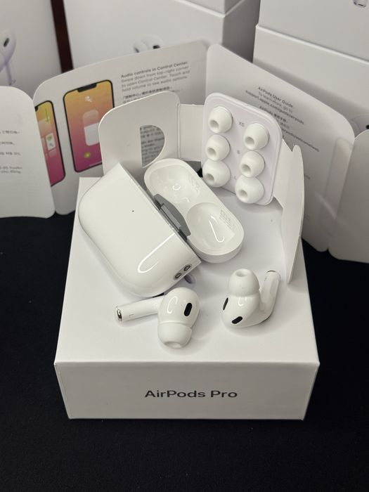 Блютуз навушники Apple AirPods Pro 2