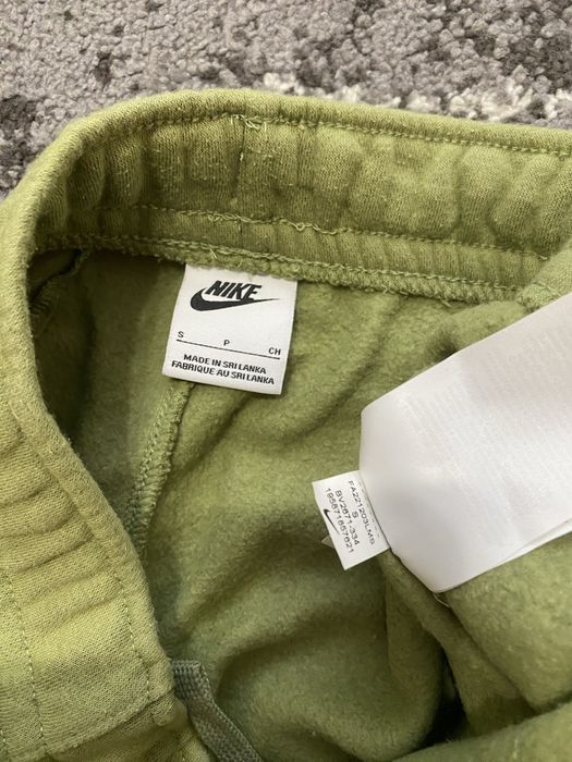 Штани фісташкові Nike NSW нові колекції М розмір