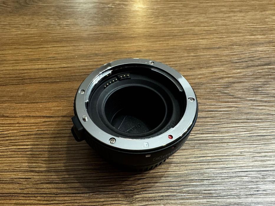 Adapter Commlite Canon EF / Canon EF-M