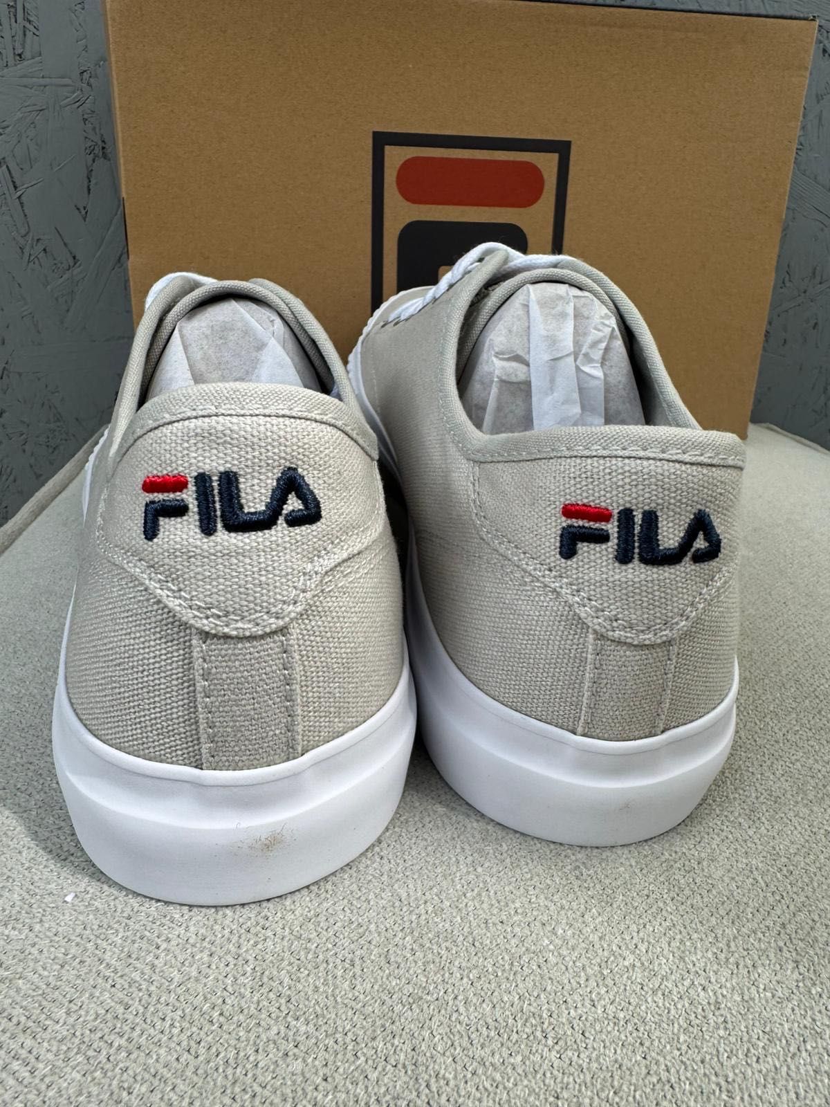 Nowe sneakersy trampki męskie FILA szare 43