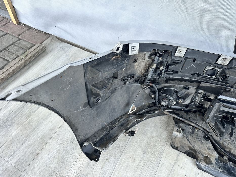 Бампер передний Renault Espace 4 2006-