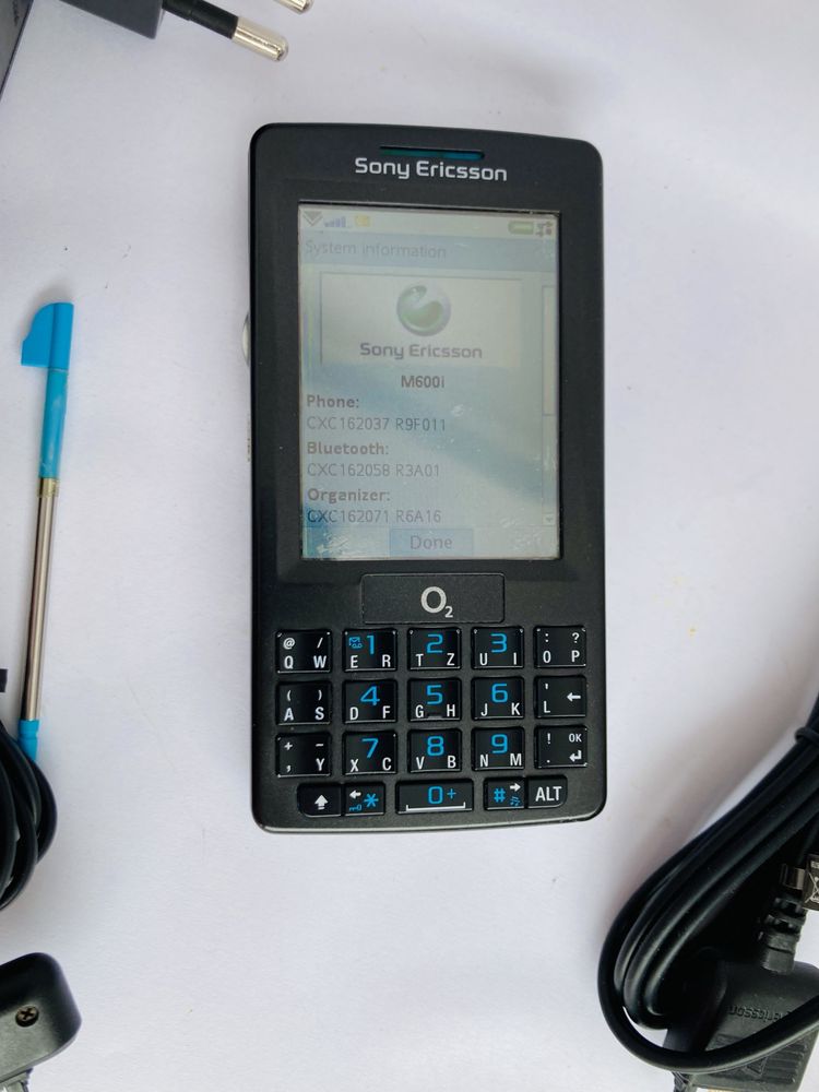 Rarytas Unikatowy Sony Ericsson M600i ,,Lily” dla kolekcjonera