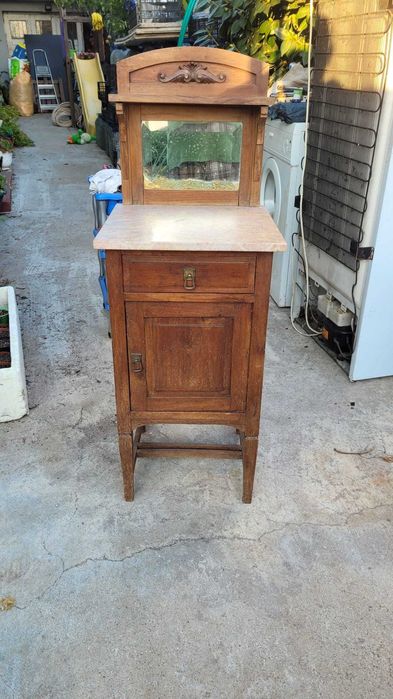 1 Mesinha de Cabeceira Antiga Madeira